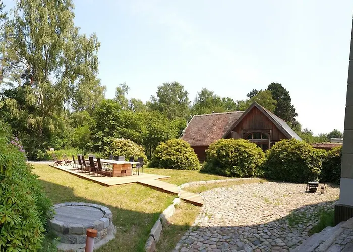 Historischer Wasserturm von 1913 Graal-Mueritz